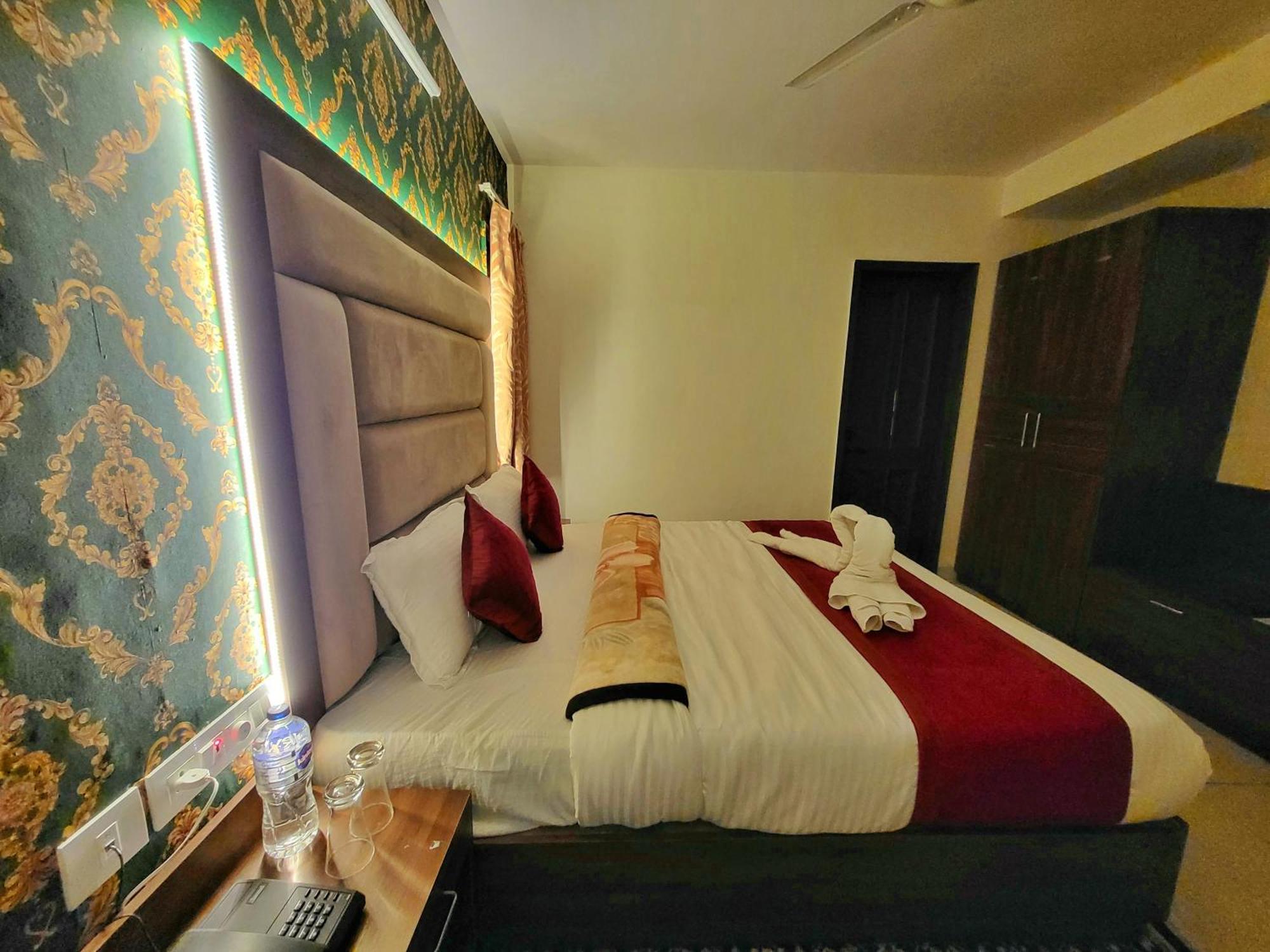 Bay Leaf By Live Inn Shimla Exterior photo